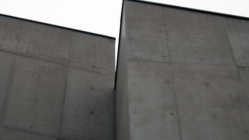 水泥混凝土起泡原因有哪些？泡沫的解決辦法是什么？