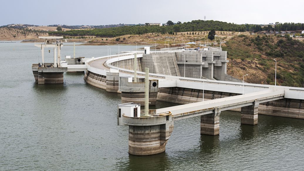 共聚樹脂污水處理泡沫多怎么回事？有什么方法解決？