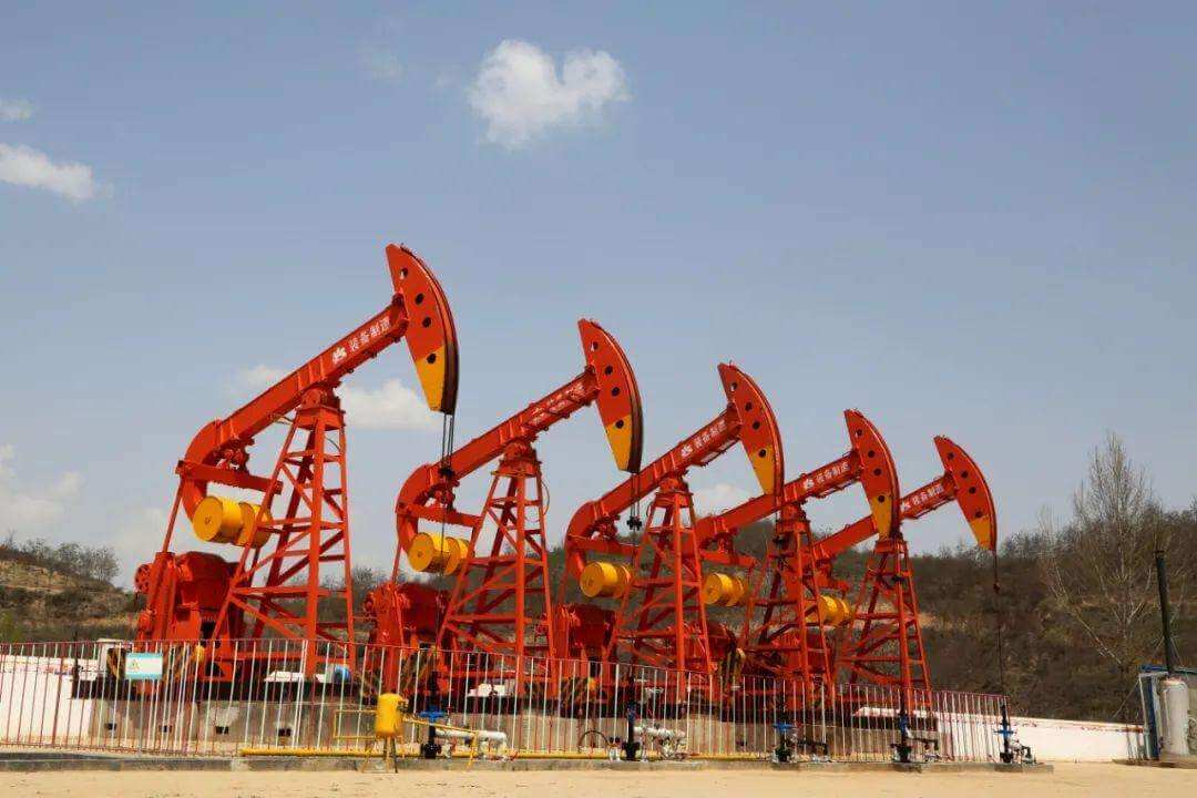 油田助劑起泡是什么原因，怎么消除這些泡沫？