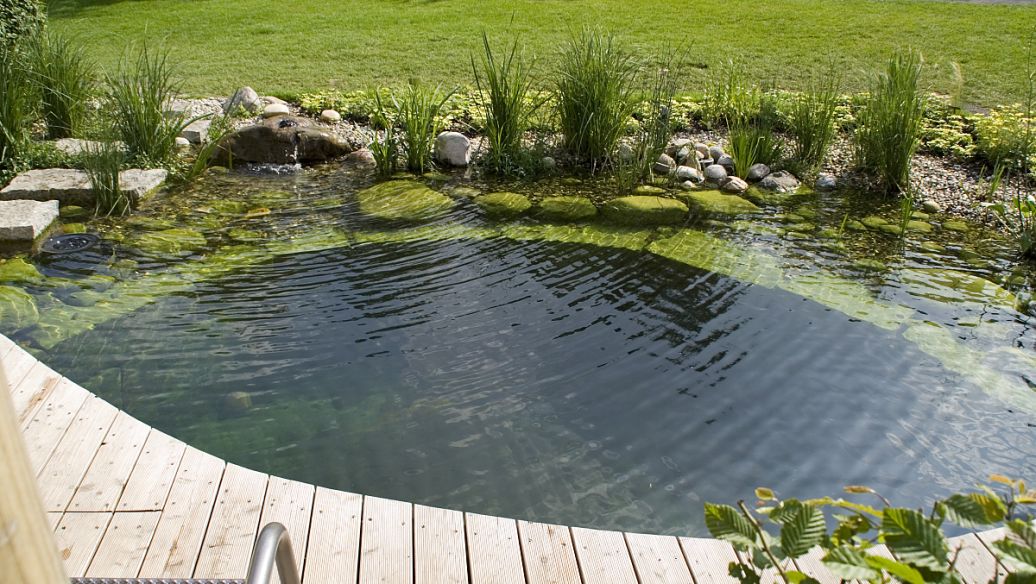 水池泡沫多怎么處理，水池消泡劑可以嗎？